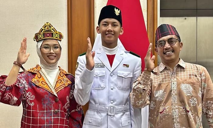 Tangis Haru Gus Luthfy Azka, Pelajar Bontang Sukses jadi Paskibraka di Istana Negara