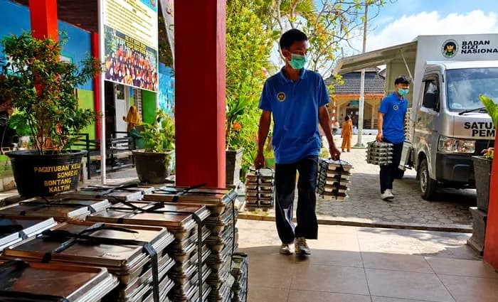 Ratusan Pekerja Dapur MBG Bontang Digaji UMK tapi Tak Terdata Disnaker