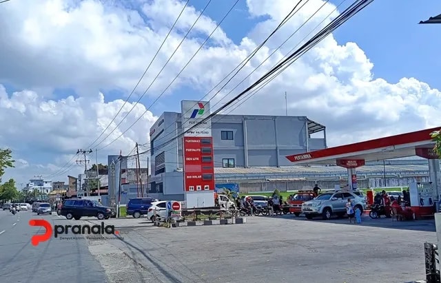 Antrean Pertalite Mengular di Sejumlah SPBU Bontang, Pertamina: Stok dan Distribusi Aman Kok!