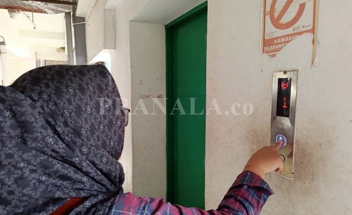 Sudah Dua Bulan Elevator di Pasar Tamrin Bontang Hanya jadi Pajangan