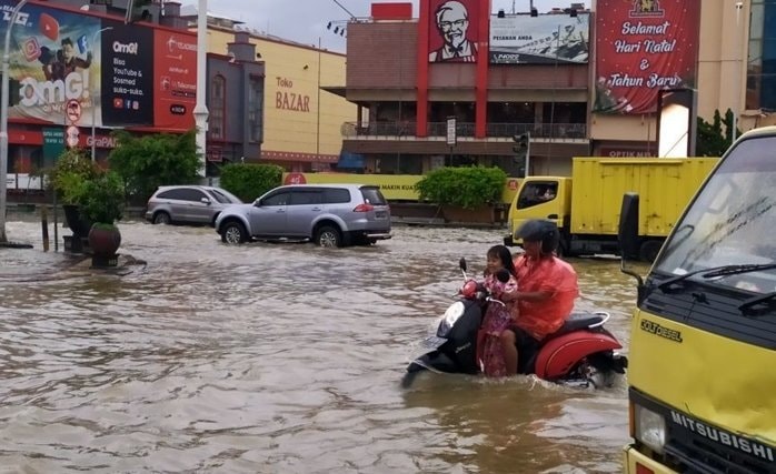 Simpang Empat Sempaja Sering Banjir, Wali Kota Samarinda Bingung Penyebabnya