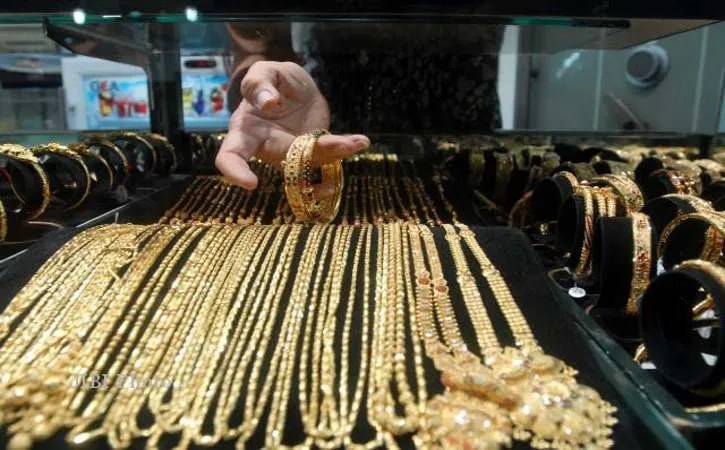 Harga Emas Hari Ini: UBS Naik, Antam Turun, Galeri24 Stabil