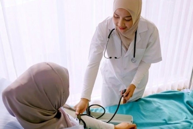 300 Lebih Perawat di Bontang Resmi Kantongi Izin Praktik