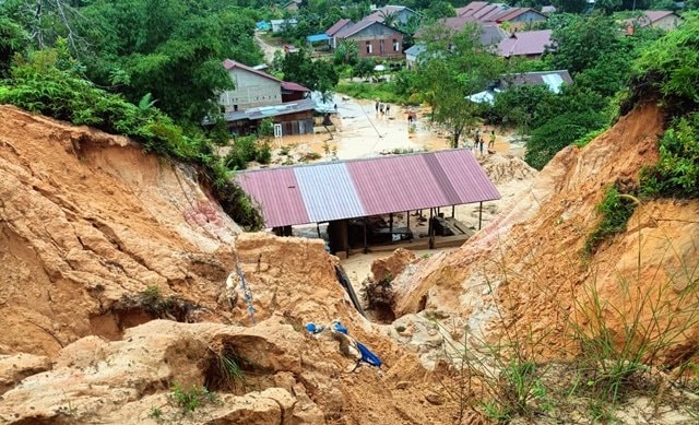 Hujan Lebat Picu Longsor di Dua Titik, Enam Rumah Warga Bontang Terdampak
