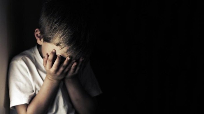 Gondrong Doang, Beraninya Aniaya Anak Tiri