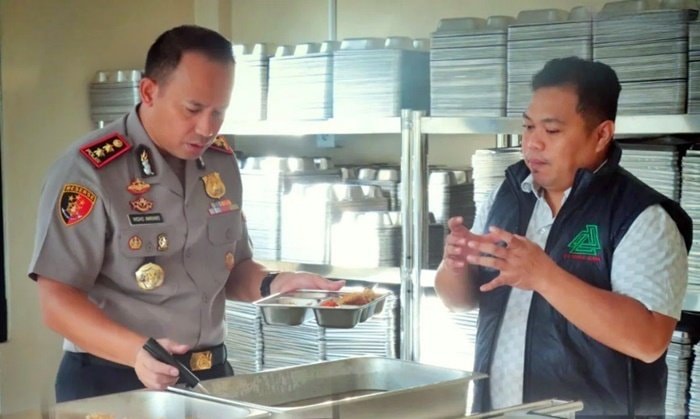 Kapolres Bontang Cicipi Menu MBG, Siap Salurkan ke 1.030 Siswa 13 April