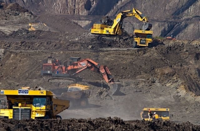 Puluhan Perusahaan Batu Bara di Kaltim Disetop Sementara