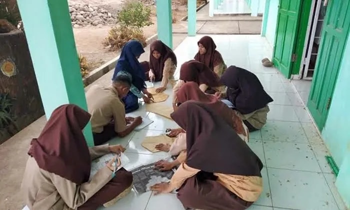 Alasan Orangtua dan Guru Dukung Tugas Kelompok Siswa Dipusatkan di Sekolah