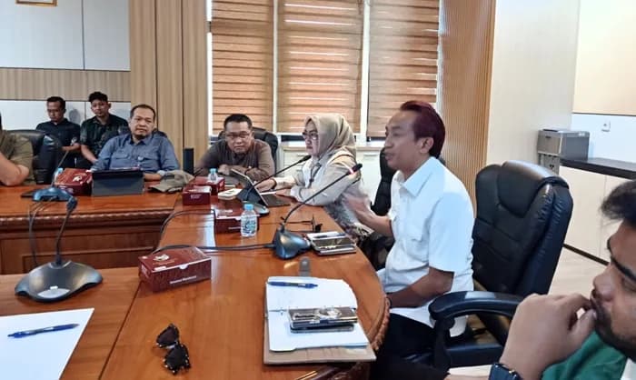 Antrean BBM Bersubsidi di Bontang Parah, DPRD Kritisi Pertamina: Ibarat Mati di Lumbung Padi!