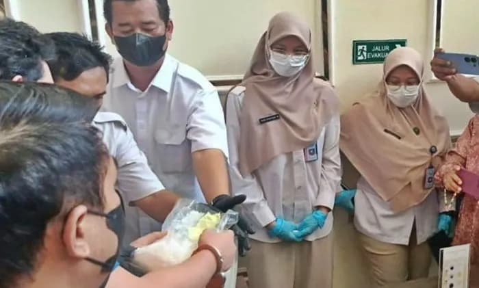 BNNP Kaltim Musnahkan 1 Kg Sabu Jaringan Lintas Provinsi di Samarinda dan Muara Badak