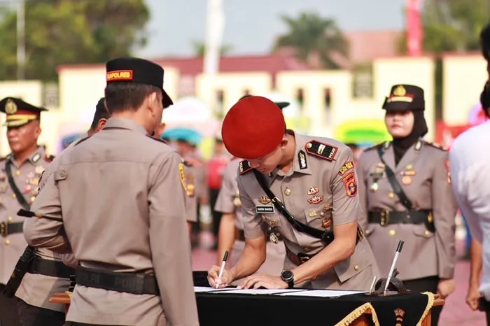 Polres Kutim Mutasi Sejumlah Pejabat, Dua Kapolsek Dikukuhkan