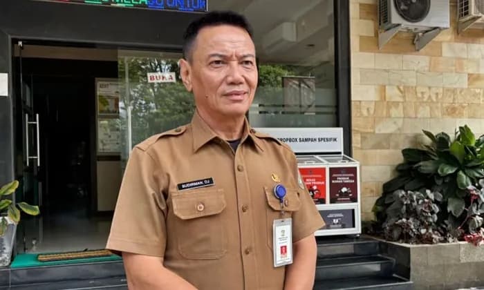 Rumput Kota Menguning, DLH Balikpapan Tambah Frekuensi Penyiraman