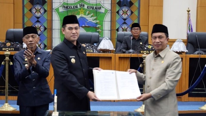 DPRD dan Pemkab Pangkep Teken Nota Kesepakatan KUA-PPAS 2026