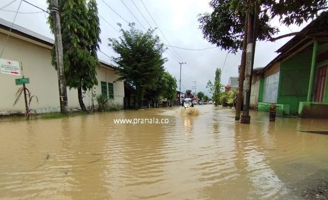 Hujan Lebat Semalam, Banjir Mulai Landa Bontang, Ketinggiannya Capai 3 Meter
