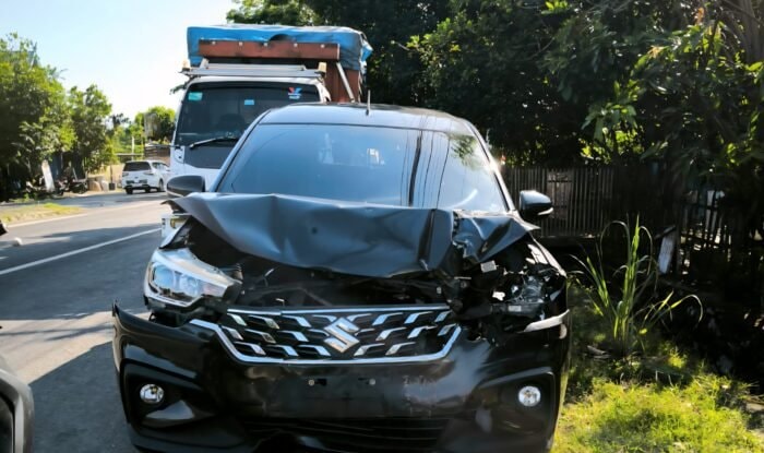 Truk Berbelok Mendadak di Pangkep, Tiga Kendaraan Terlibat Kecelakaan Beruntun