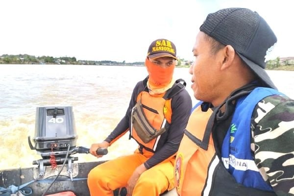 2 Ketinting Bertabrakan di Sungai Mahakam, 1 Orang Hilang