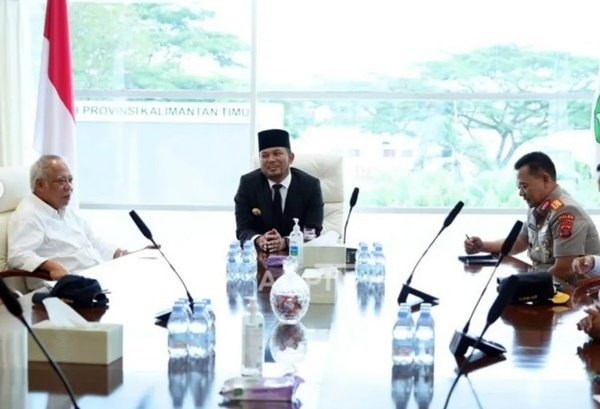 Gubernur Kaltim Bertemu Kepala OIKN, Usulkan Jalur Penghubung Antara Bongan Kubar dan Sotek PPU