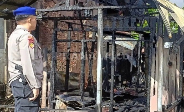 Api Mengamuk di Tenggarong Kaltim, Diduga Korsleting Listrik, Kerugian Ditaksir Rp150 Juta