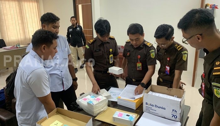 Korupsi Rp1 Miliar di Proyek Mangrove Penajam, Dua Tersangka Resmi Diserahkan ke Kejaksaan