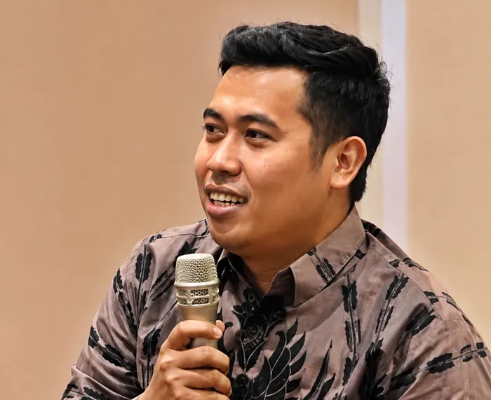 Muh Sapril Ahmad, S.E.,M.M, Mahasiswa Pasca Sarjana Ilmu Ekonomi Universitas Hasanuddin