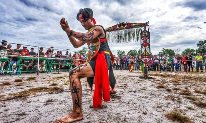 Kuntau Bangkui, Silat Dayak Ngaju yang Terinspirasi Gerakan Beruk1 Kuntau Bangkui, Silat Dayak Ngaju yang Terinspirasi Gerakan Beruk1