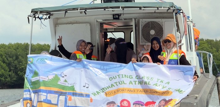Siswa RA Asy Syamil Diajak Jelajahi Kapal Polairud Polres Bontang
