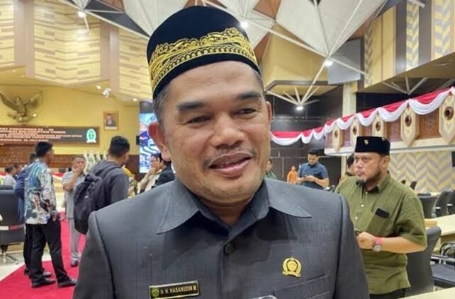 Ketua DPRD Kaltim Bantah Isu Mobil Dinas Rp6,8 Miliar untuk Pribadi