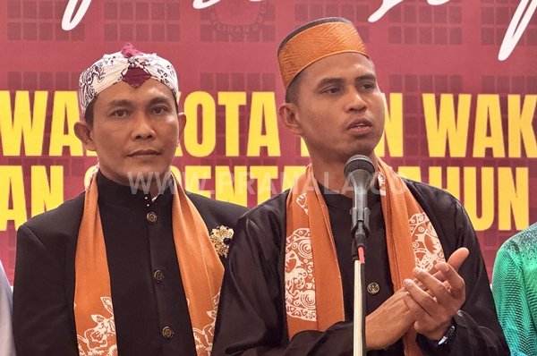 Pilkada Bontang 2024; Sempat Tertunda 3 Jam Lebih, Sutomo-Nasrullah Resmi Daftar di KPU Bontang