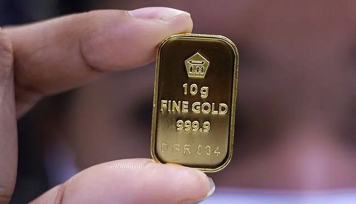 Harga Emas Antam Turun Rp2 Ribu per Gram