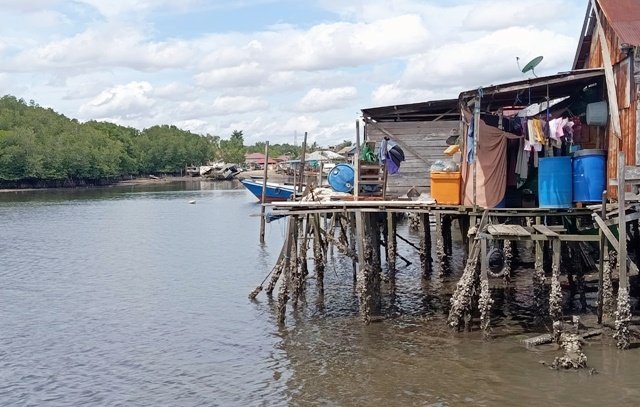 Atasi Sampah Pesisir, Kelurahan Tanjung Laut Indah Bontang Usulkan Jaring Pengaman Rp200 Juta
