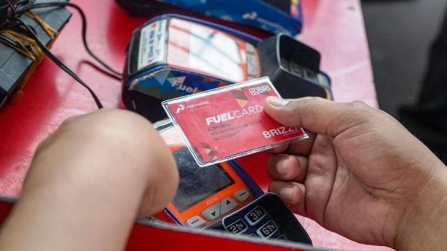 Meski Pakai Fuel Card, Antrean Solar di SPBU Bontang Masih Panjang