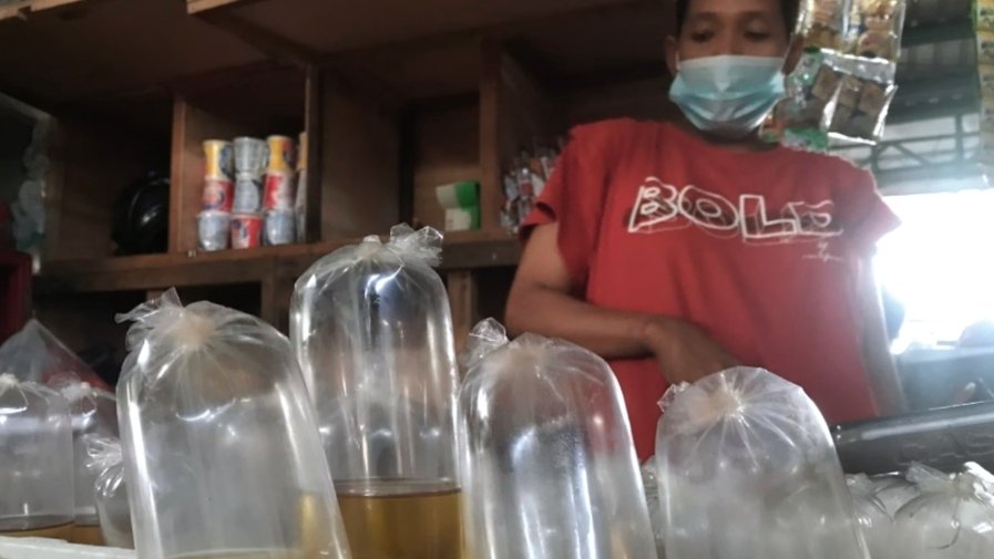 Ini Penyebab Minyak Goreng Langka saat Harga Turun