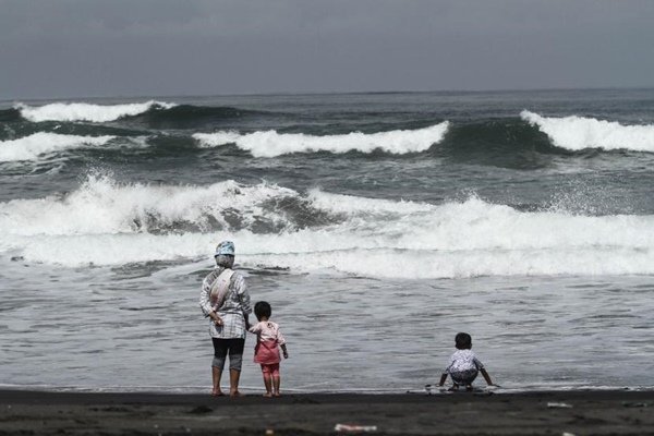 Waspada! BMKG Peringatkan Pasang Laut 2,9 Meter di Balikpapan