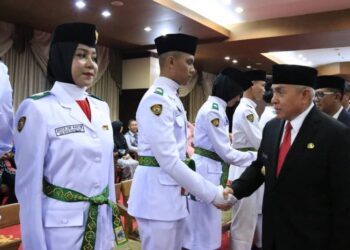 Seleksi Paskibra Kaltim Dilaksanakan via Daring, Berikut Tata Caranya Dispora Kaltim dan Kesbangpol Berkolaborasi Bina Paskibraka Pemprov Kaltim Cari 40 Calon Paskibaraka