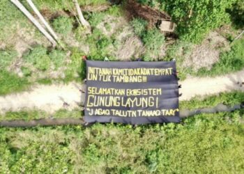 Empat Kampung Tolak Tambang di Gunung Layung, Kutai Barat