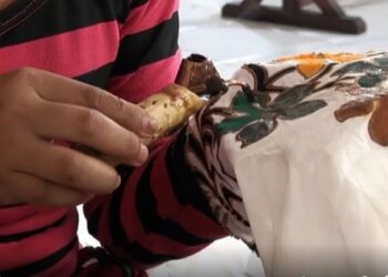 Mengenal Batik Benang Bintik, Lukisan Kehidupan Suku Dayak Ngaju