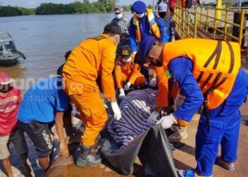 Gastom Ditemukan Tewas 6 Km dari Lokasi Kapal Tenggelam