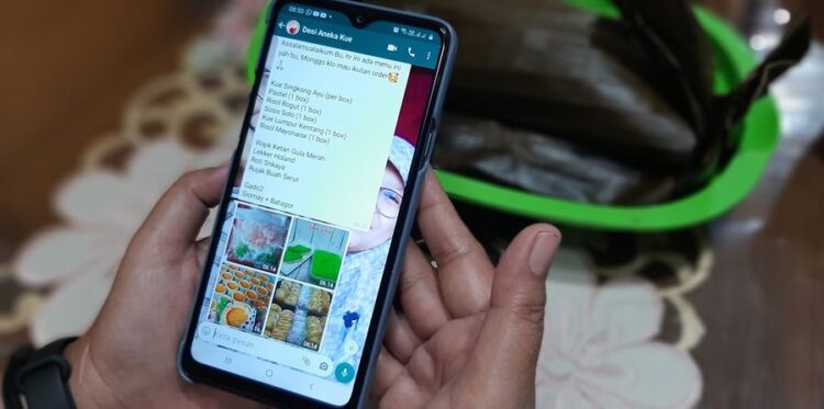 Kreatif di Masa Pandemi, Jualan dari Whatsapp ke Whatsapp