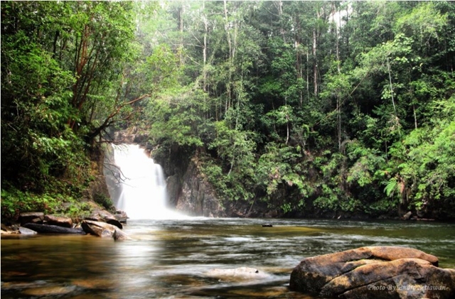 Air Terjun Riam Berasap 1024x674 1