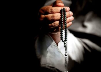 Ibadah Terbaik dan Paling Bermanfaat Menurut Ibnu Qayyim