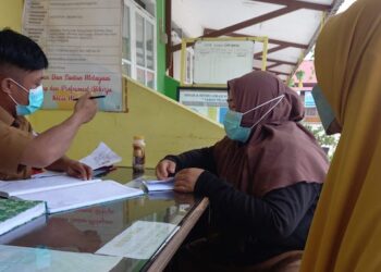 Ratusan Warga Bontang Mengadu Terkait Penyaluran BLT
