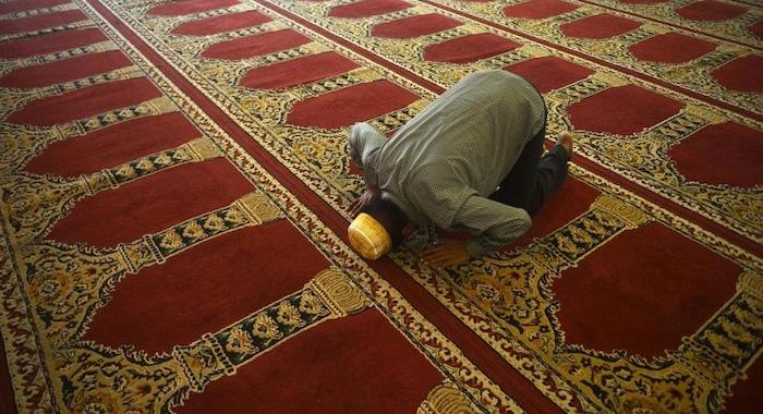 Mengapa Rasulullah SAW Anjurkan Istighfar setelah Salat?