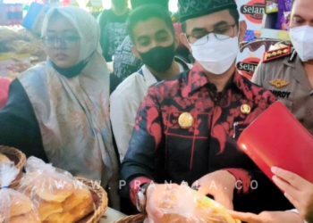 Sidak Swalayan di Balikpapan; Mulai Makanan Kedaluwarsa hingga Miras