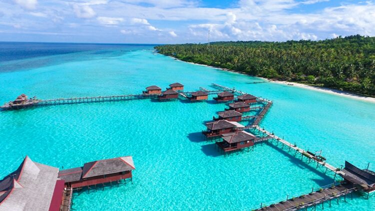 Liburan Hemat ala Backpacker ke Pulau Derawan