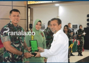 Lepas Sambut Pangdam VI Mulawarman dari Mayjen TNI Teguh Pudjo Rumekso kepada Mayjen TNI Tri Budi Utomo, di Aula Makodam VI Mulawarman, di Balikpapan, Selasa 20 Juli 2022.