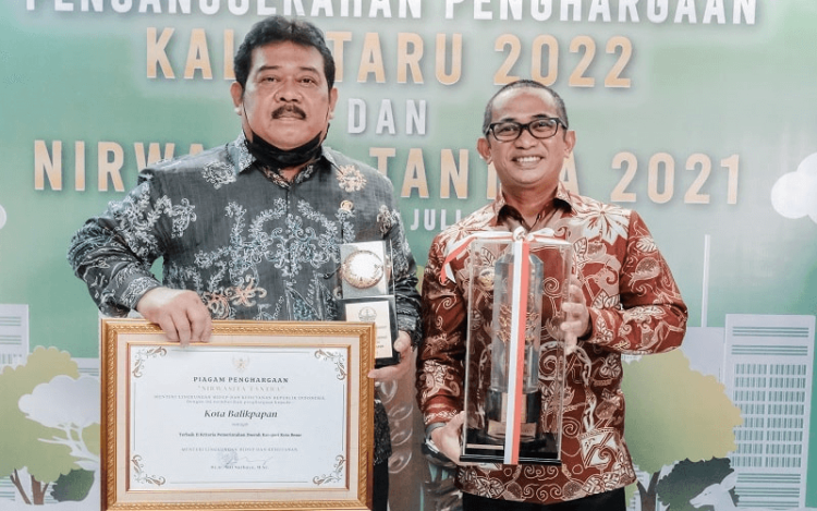 Komitmen Larang Tambang Batu Bara Antarkan Balikpapan Raih Nirwasita Tantra 2022