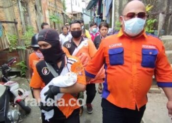 Ibu Muda di Samarinda Melahirkan di Pos Ronda, Bayinya Meninggal usai Keluar