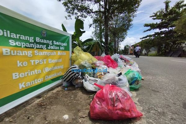 Warga Bontang Tidak Boleh Lagi Buang Sampah di Pinggir Jalan Protokol