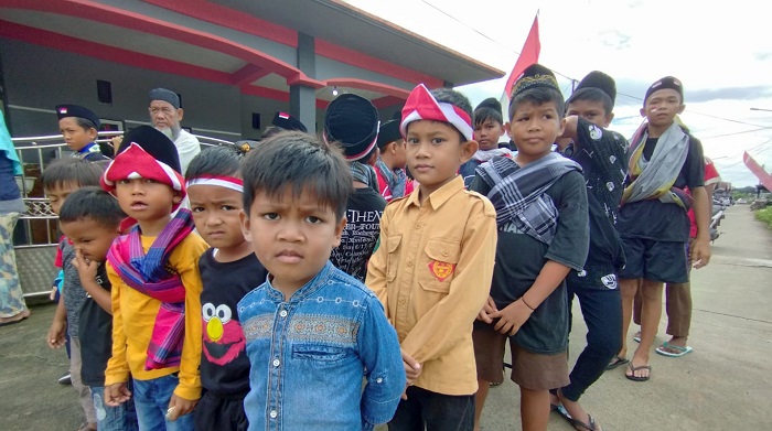 Meriah dan Uniknya Upacara HUT Kemerdekaan RI ke-77 Tahun di RT 16 Tanjung Laut Indah
