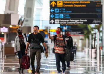 Syarat Naik Pesawat Terbaru Mulai 29 Agustus 2022, Tak Wajib PCR dan Antigen